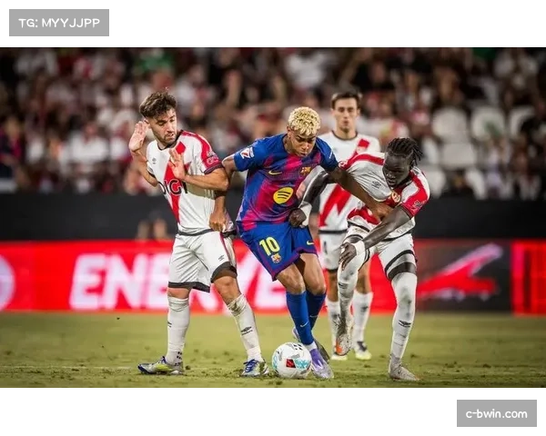 巴萨高位逼抢与快速转换战术成型，自然年进球破百断层领先